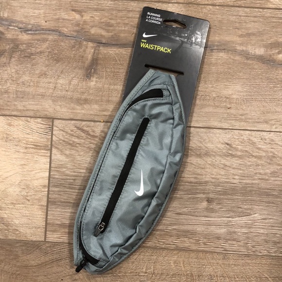 NWT! - NIKE Large Capacity Waistpack Athletic/Running Belt Bag - Picture 2 of 8
